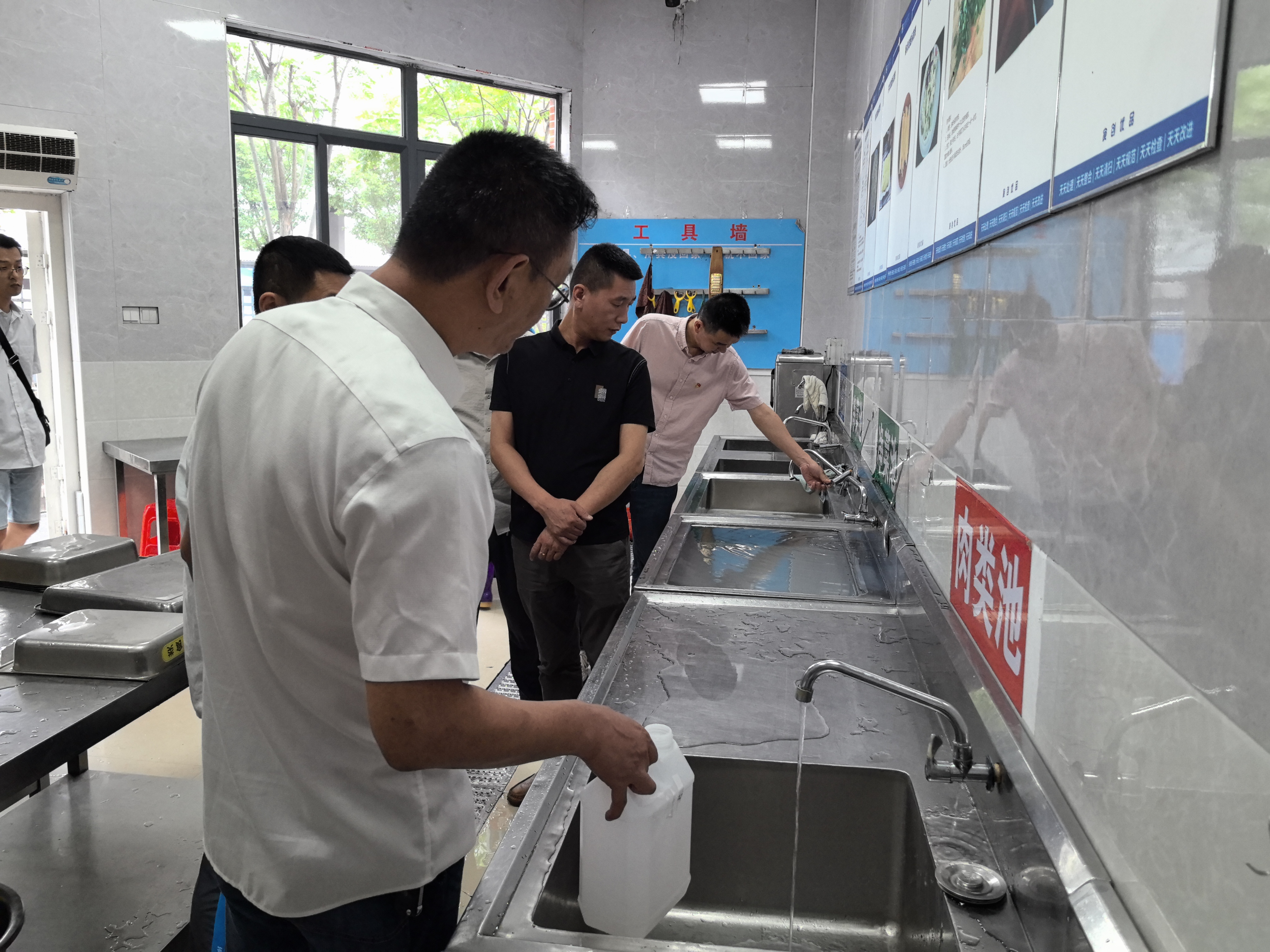 宁德水务公司多措并举确保中、高考期间用水安全图片2