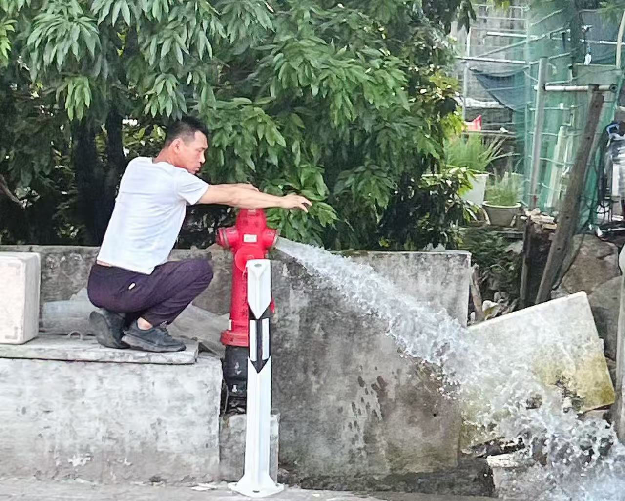 飞鸾镇区管道放水排气
